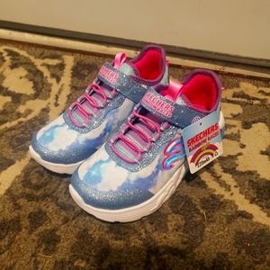 Sketchers lightup shoes